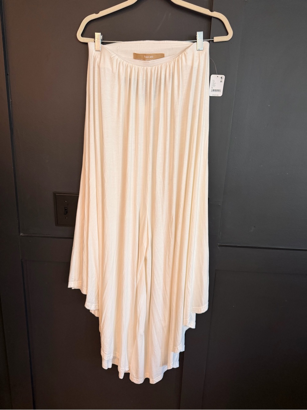 Free People Cream Flowy Ankle-Length Cropped Pants